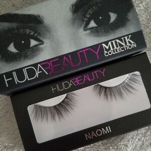 Huda Beauty Mink Collection False Eyelashes - Naomi